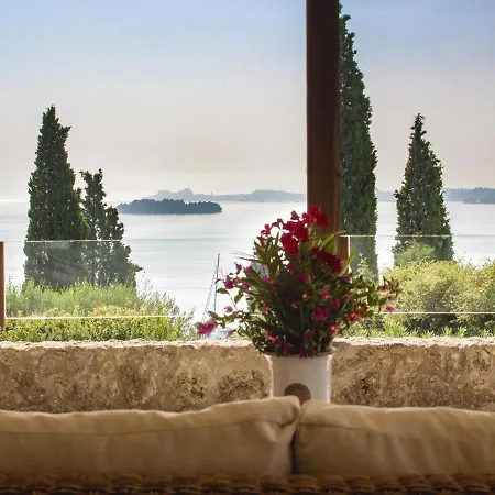 Naldera Kommeno (Corfu)